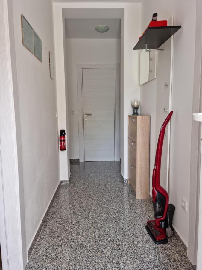 Appartments D&D Peroj Buitenkant foto